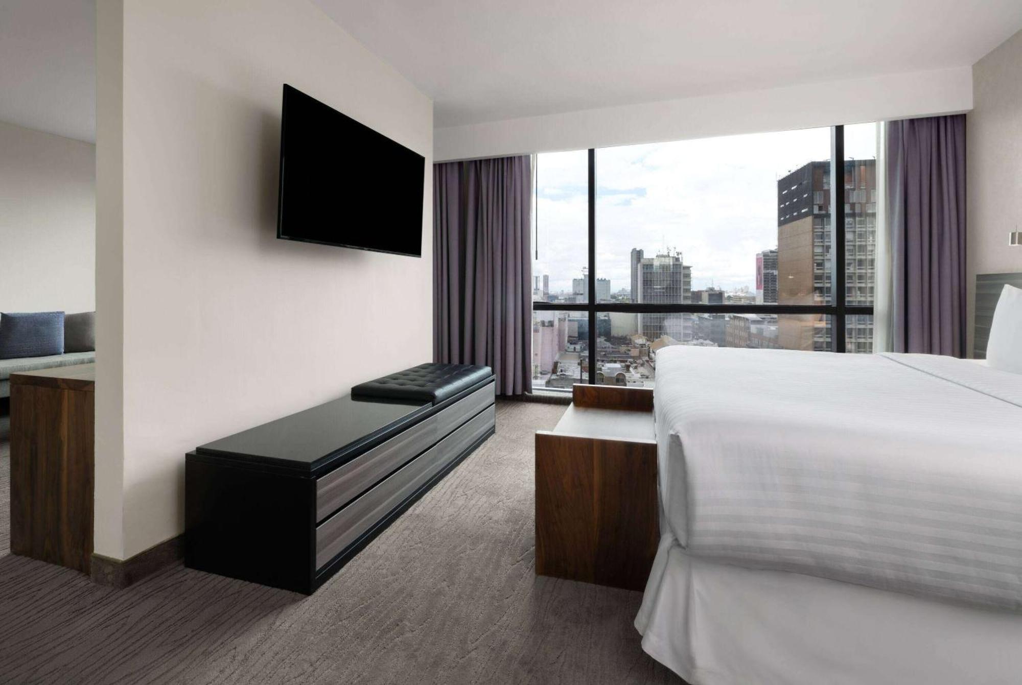 Wyndham Monterrey Ambassador Centro Hotell Exteriör bild