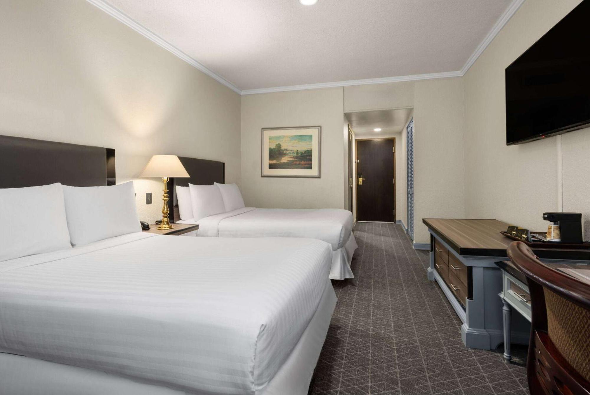 Wyndham Monterrey Ambassador Centro Hotell Exteriör bild